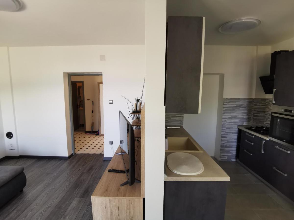 Deedee Apartment Senj  Extérieur photo